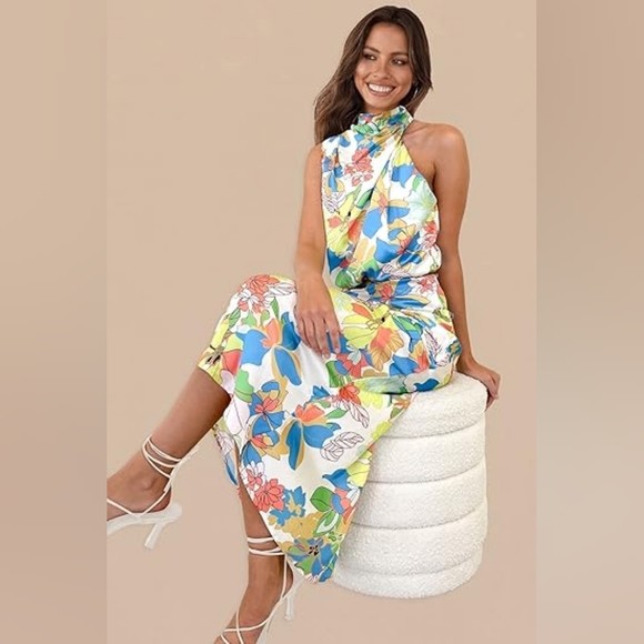 Floral One-Shoulder Dress - Picture 5 of 6